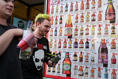 Australia restringe la compra de alcohol: no más de 48 cervezas por cabeza