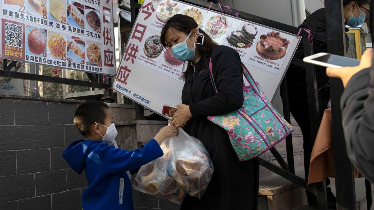 China suavizará las restricciones en Hubei y reforzará las de Pekín