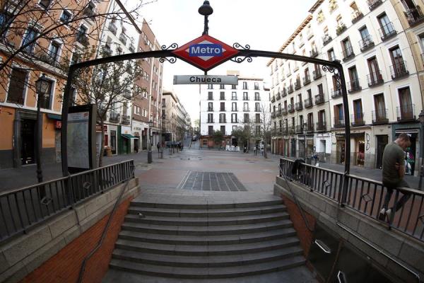 Directo | España se despierta en vilo y Madrid afronta su primer día de cierre generalizado