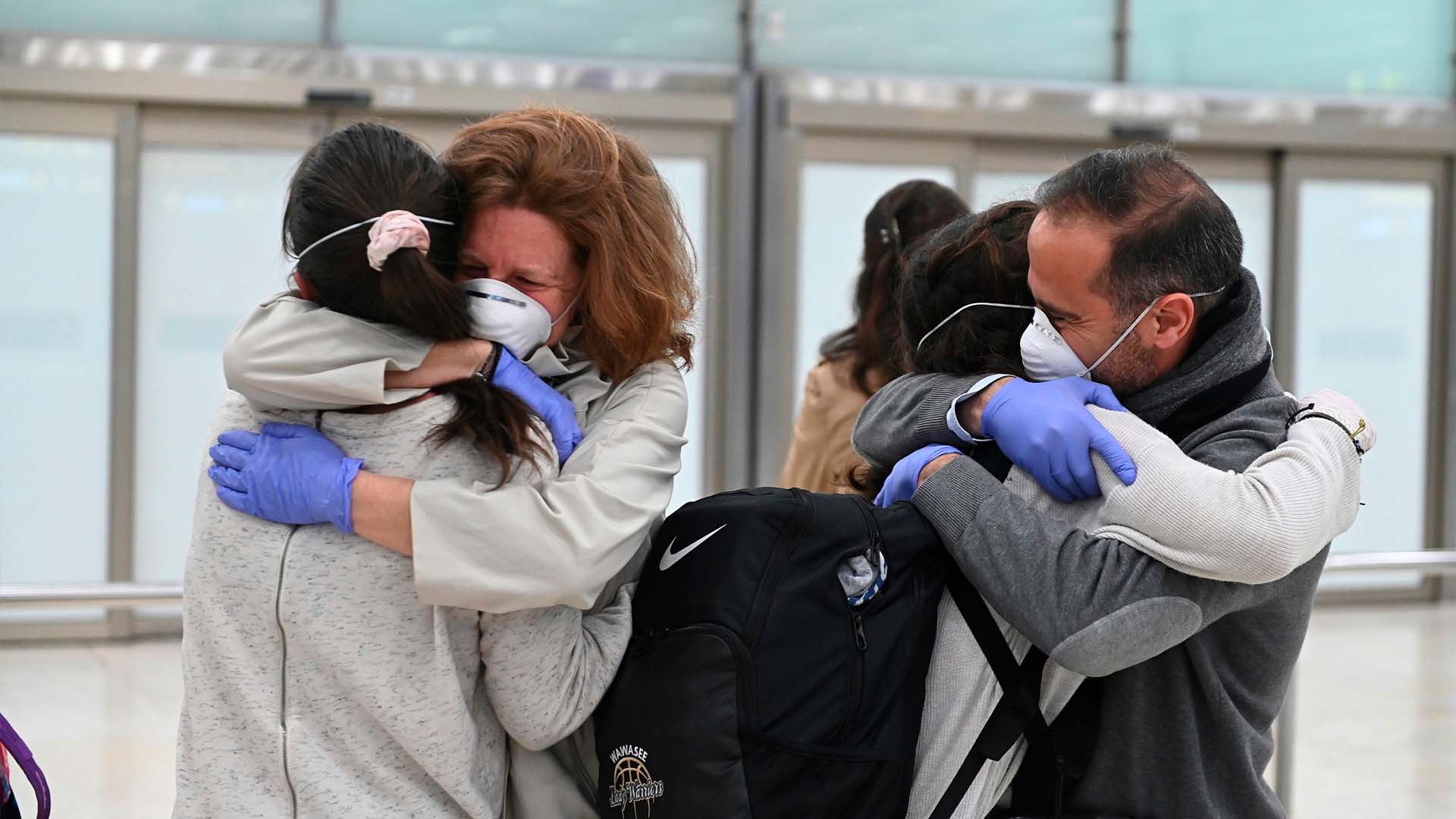 Directo | Mueren 462 personas por coronavirus en España en 24 horas y el Gobierno anuncia nuevas medidas