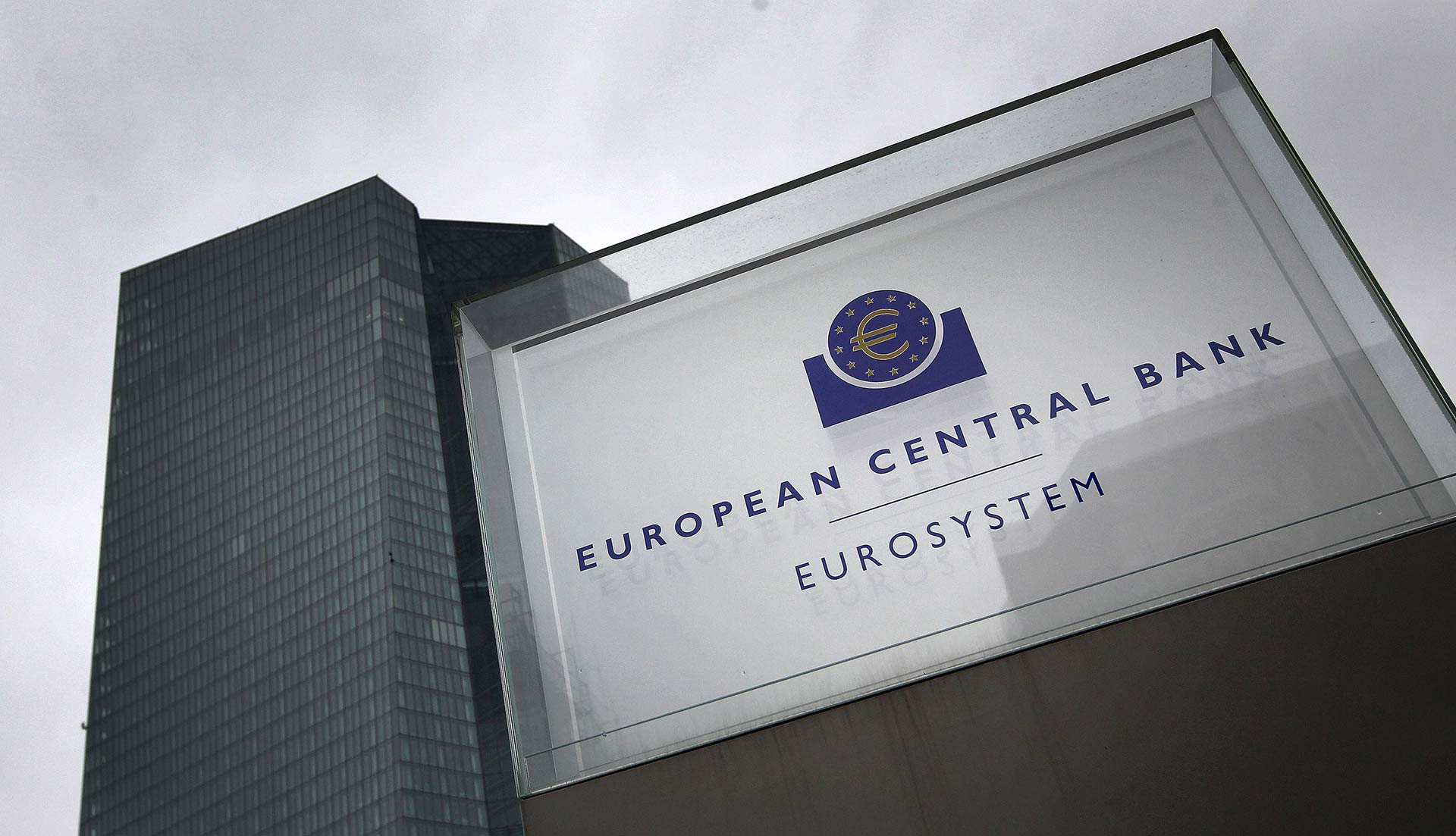 El BCE lanza un plan de 750.000 millones para frenar los efectos económicos del coronavirus