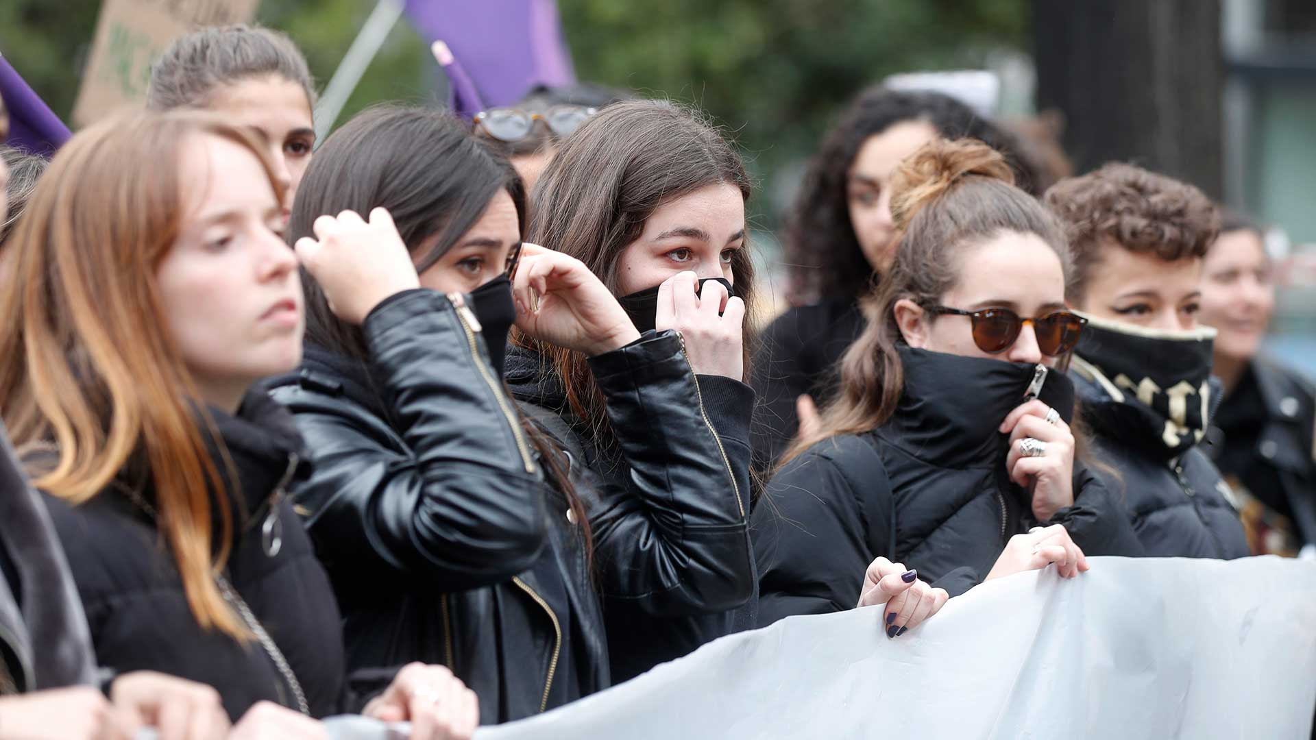 El Gobierno refuerza la protección a las mujeres en cuarentena con sus maltratadores