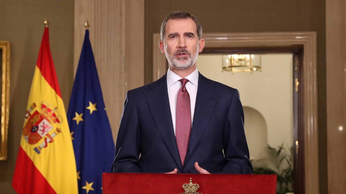 Felipe VI: «El coronavirus no nos vencerá, nos va a hacer más fuertes, tenemos que resistir y aguantar»