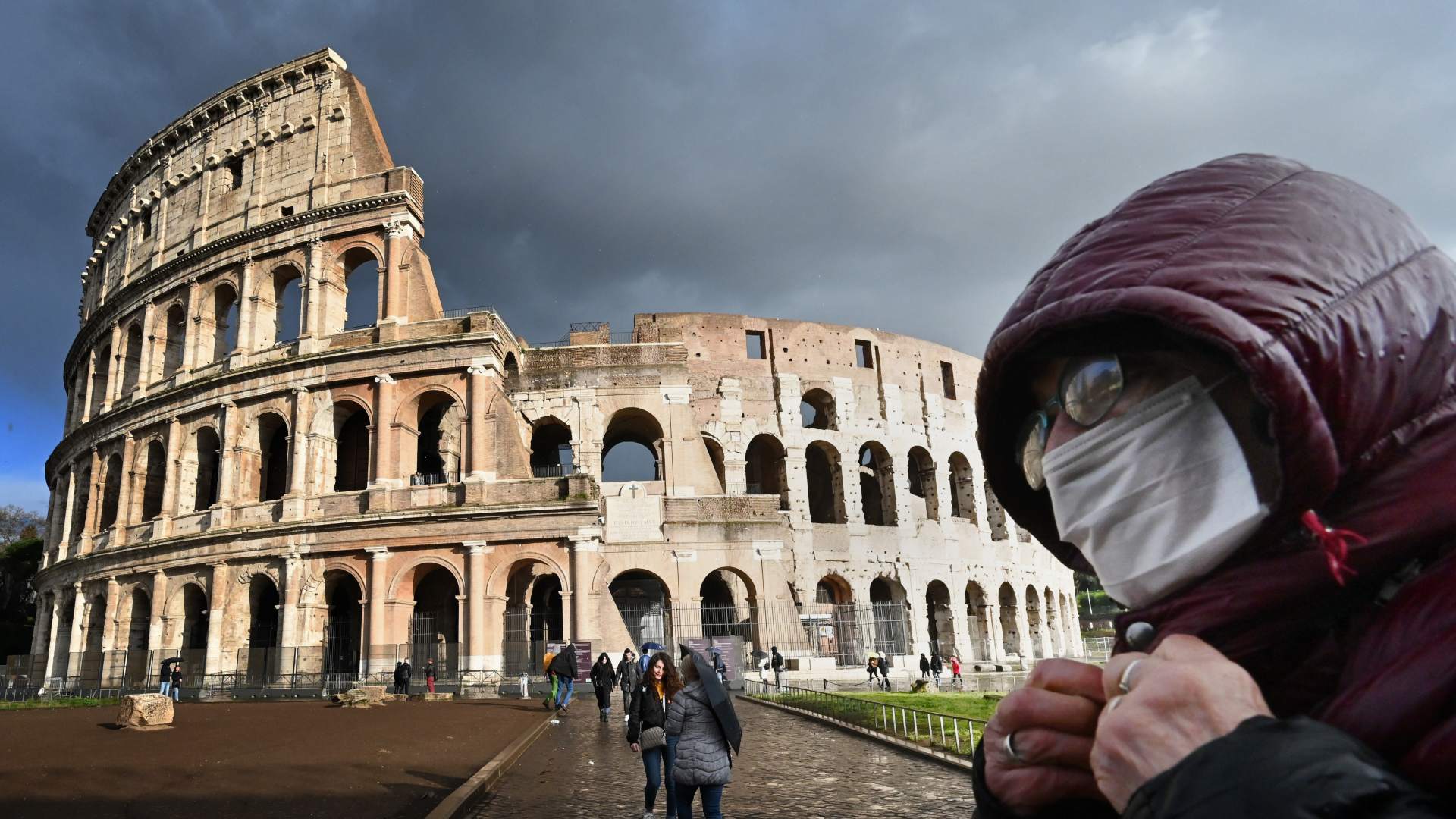 Italia ordena el cierre de cines, teatros y discotecas en todo el país por el coronavirus