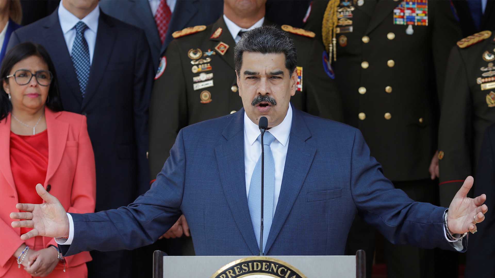 Estados Unidos ofrece una recompensa de 15 millones de dólares por arrestar a Maduro