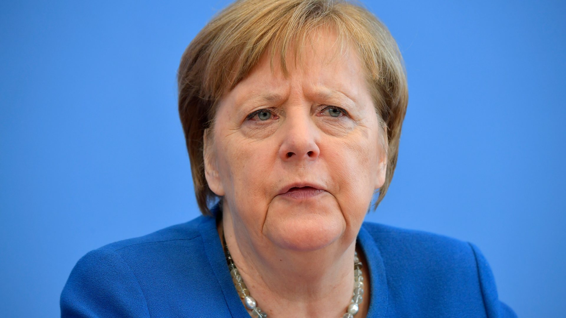 Merkel prevé que el 70% de los alemanes se infecte de coronavirus