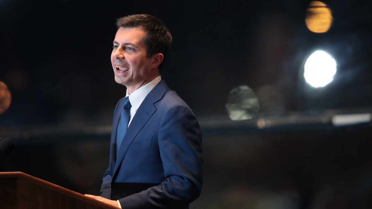 Pete Buttigieg abandona la carrera por la candidatura demócrata en EEUU