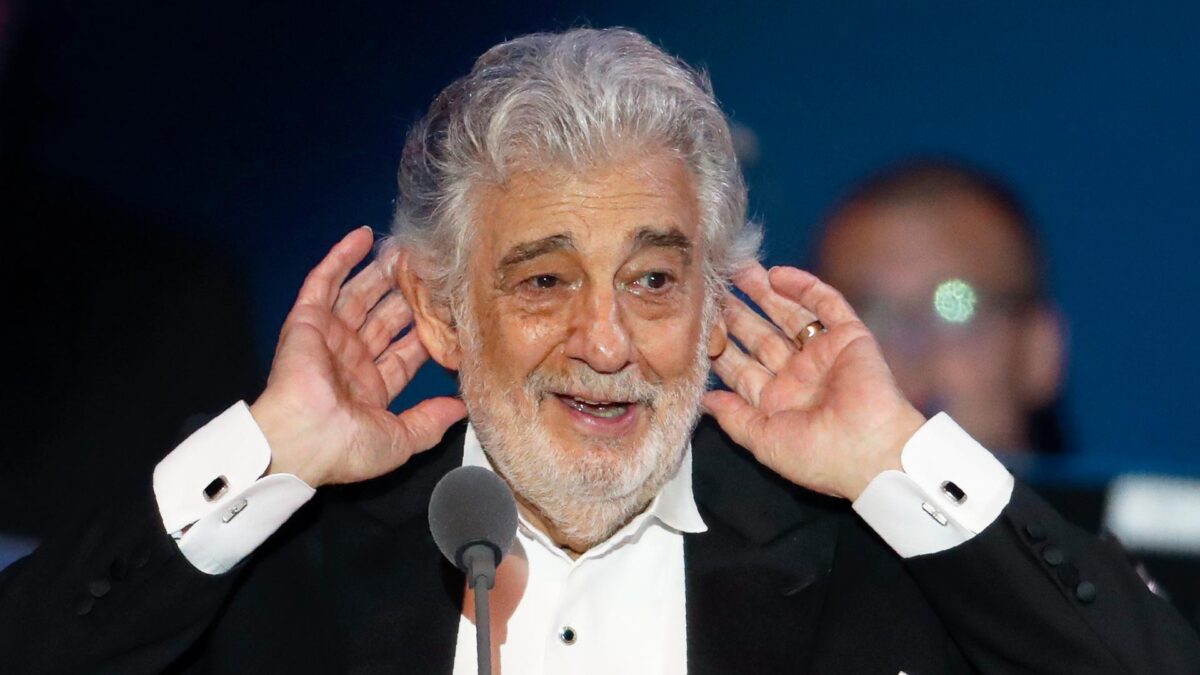 Plácido Domingo se retira de una ópera programada en Londres por las acusaciones de acoso sexual