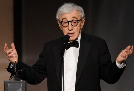 Woody Allen se redime en sus memorias de las acusaciones "falsas" de Mia Farrow