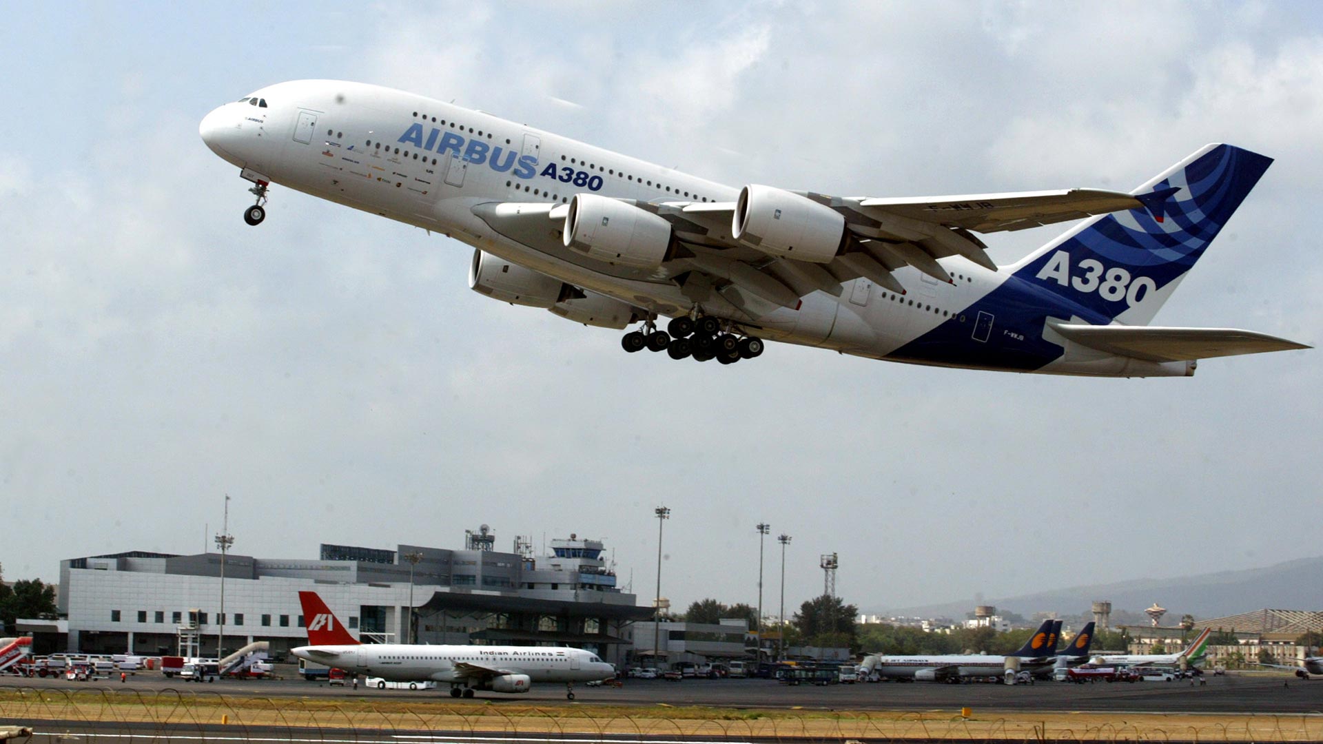 Airbus anuncia un ERTE que afecta a 1.200 trabajadores españoles