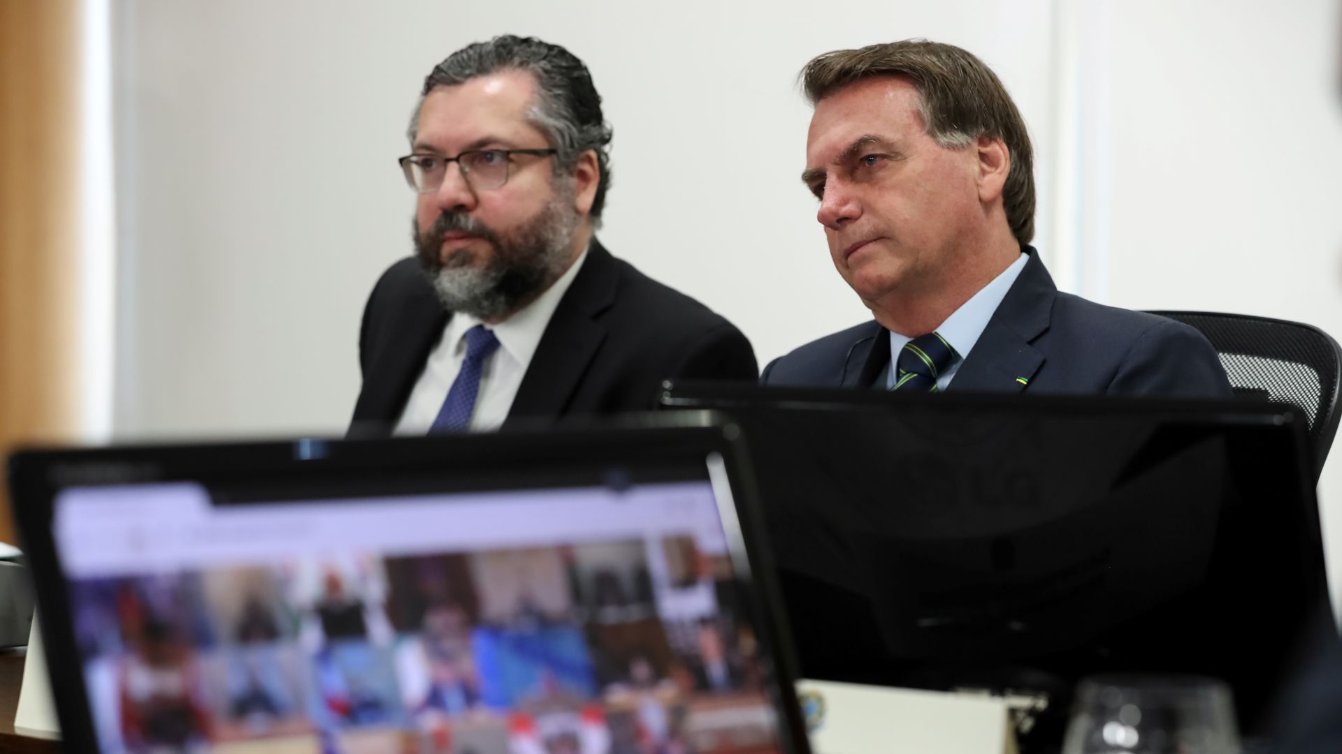 El ministro de Exteriores brasileño ve una conspiración comunista tras la pandemia
