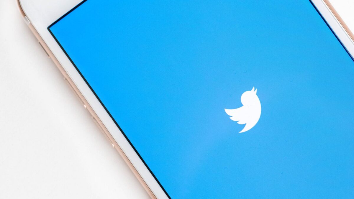 Twitter borra cuentas progubernamentales en países como Egipto, Arabia Saudí y Honduras