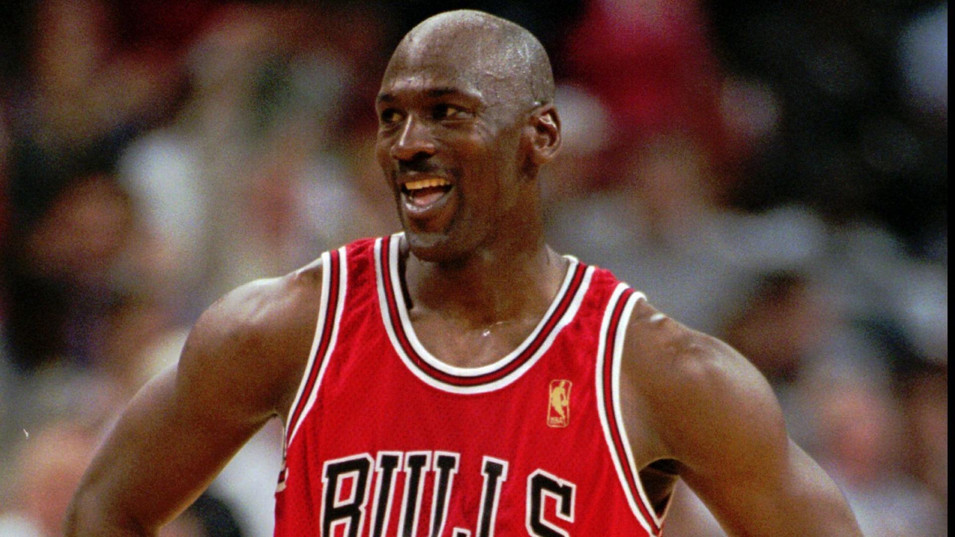 Las primeras zapatillas Air Jordan de Michael Jordan se venden por 560.000 dólares en una subasta