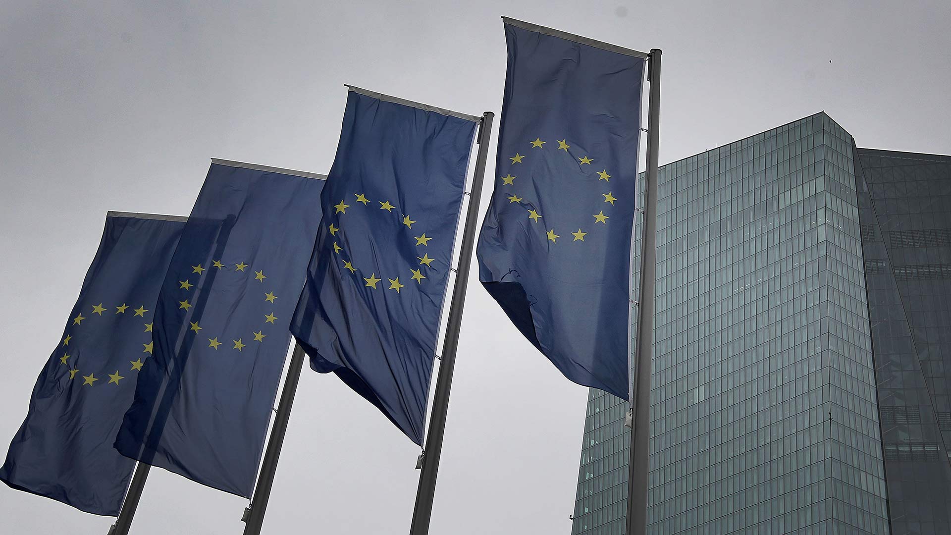 El BCE advierte de que el endeudamiento por pandemia podría provocar una salida del euro