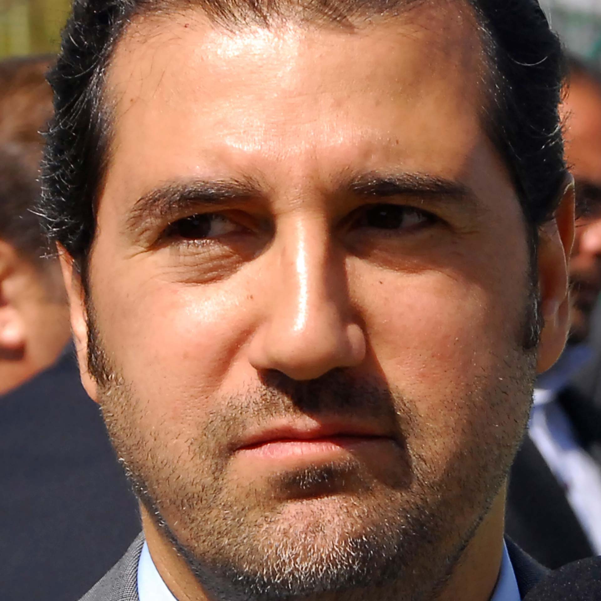 El hombre más rico de Siria arremete públicamente contra  Bashar al-Assad