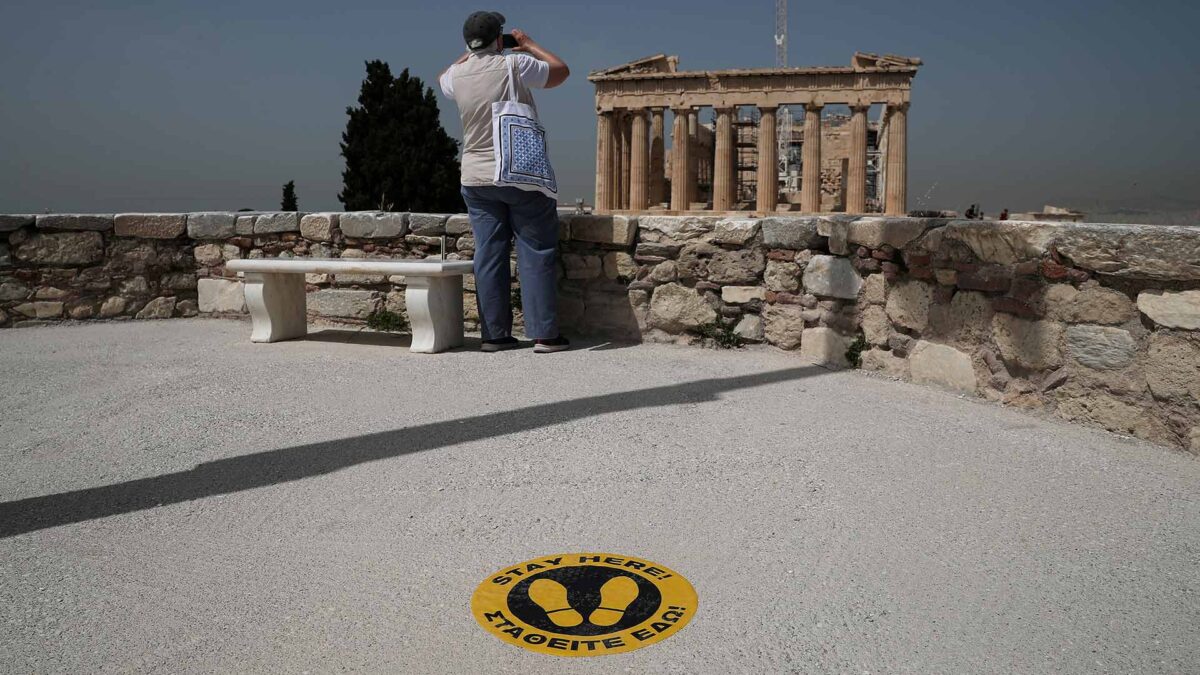 Grecia anuncia los 29 primeros países de los que aceptará turistas y España no está en la lista