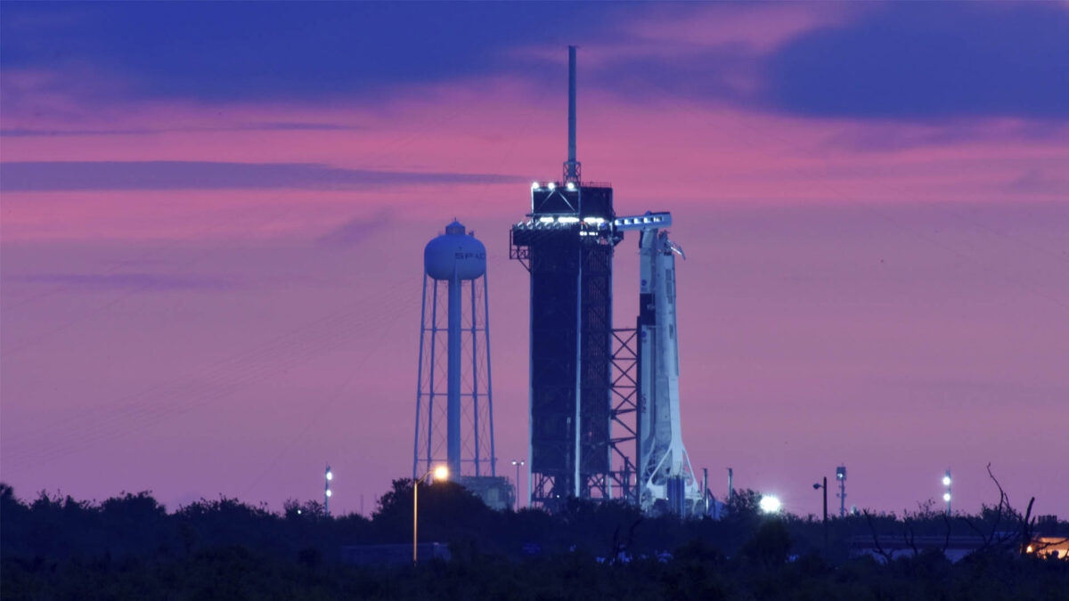 Demo-2: SpaceX lanza con éxito  su primera misión tripulada