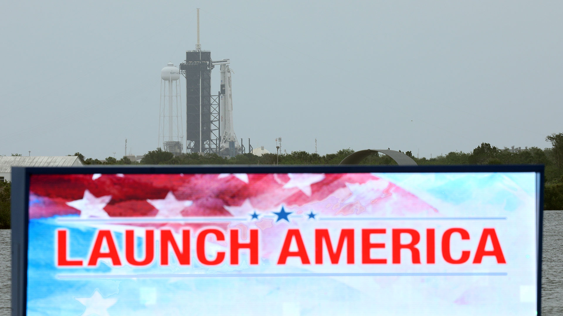 SpaceX, lista para mandar astronautas al espacio por primera vez