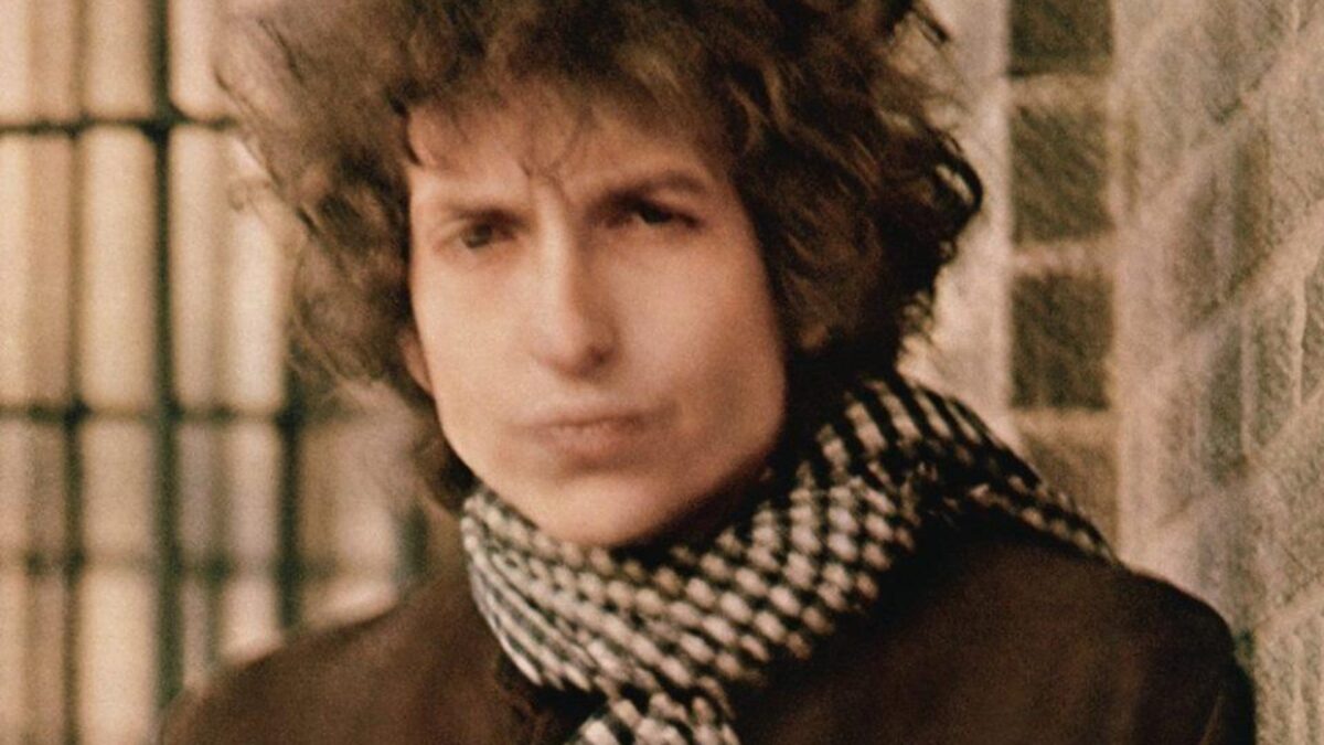 Un raro manuscrito de Bob Dylan destinado al ‘Blonde on Blonde’ sale a subasta