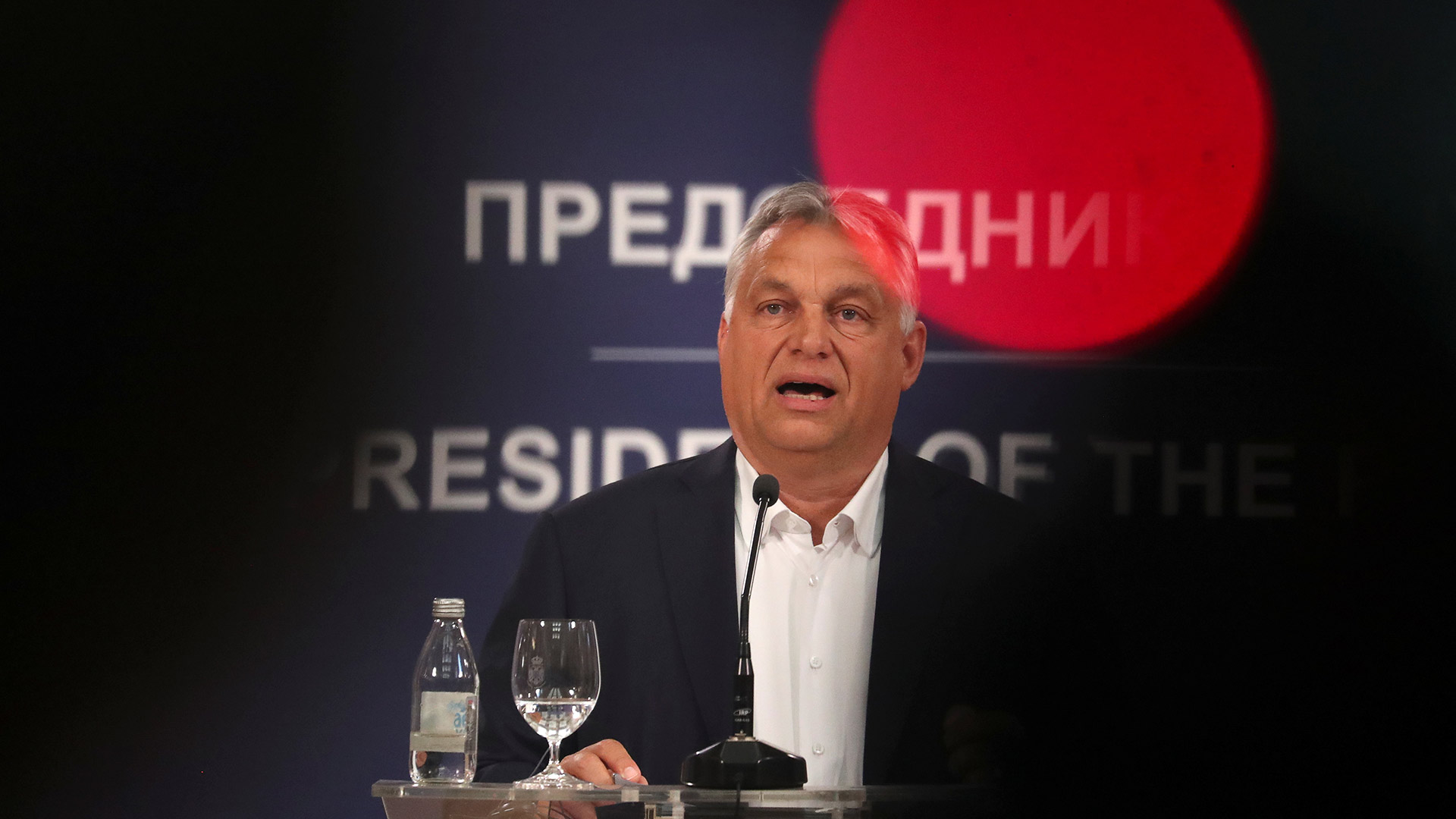 Viktor Orbán impide al colectivo trans húngaro registrar oficialmente su cambio de sexo