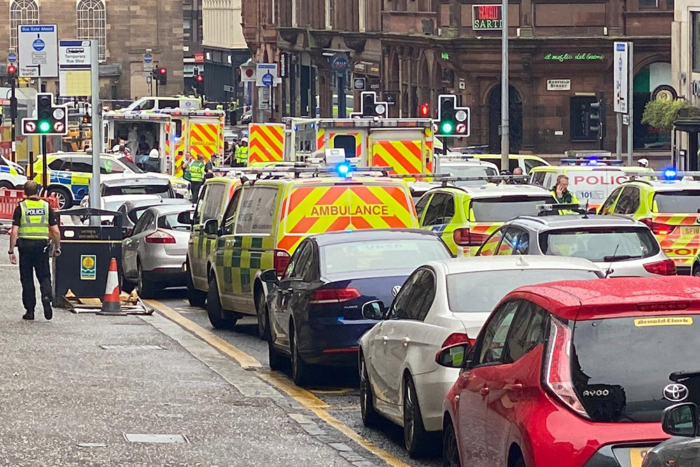Abatido un atacante en el centro de Glasgow tras acuchillar a seis personas