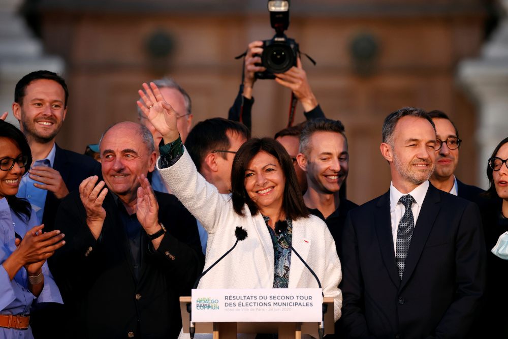 Anne Hidalgo será la alcaldesa de París hasta 2026