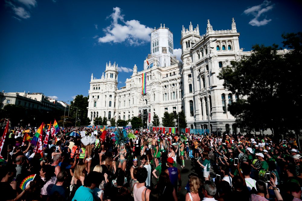 El Ayuntamiento de Madrid no colgará la bandera arcoíris por una sentencia del Supremo