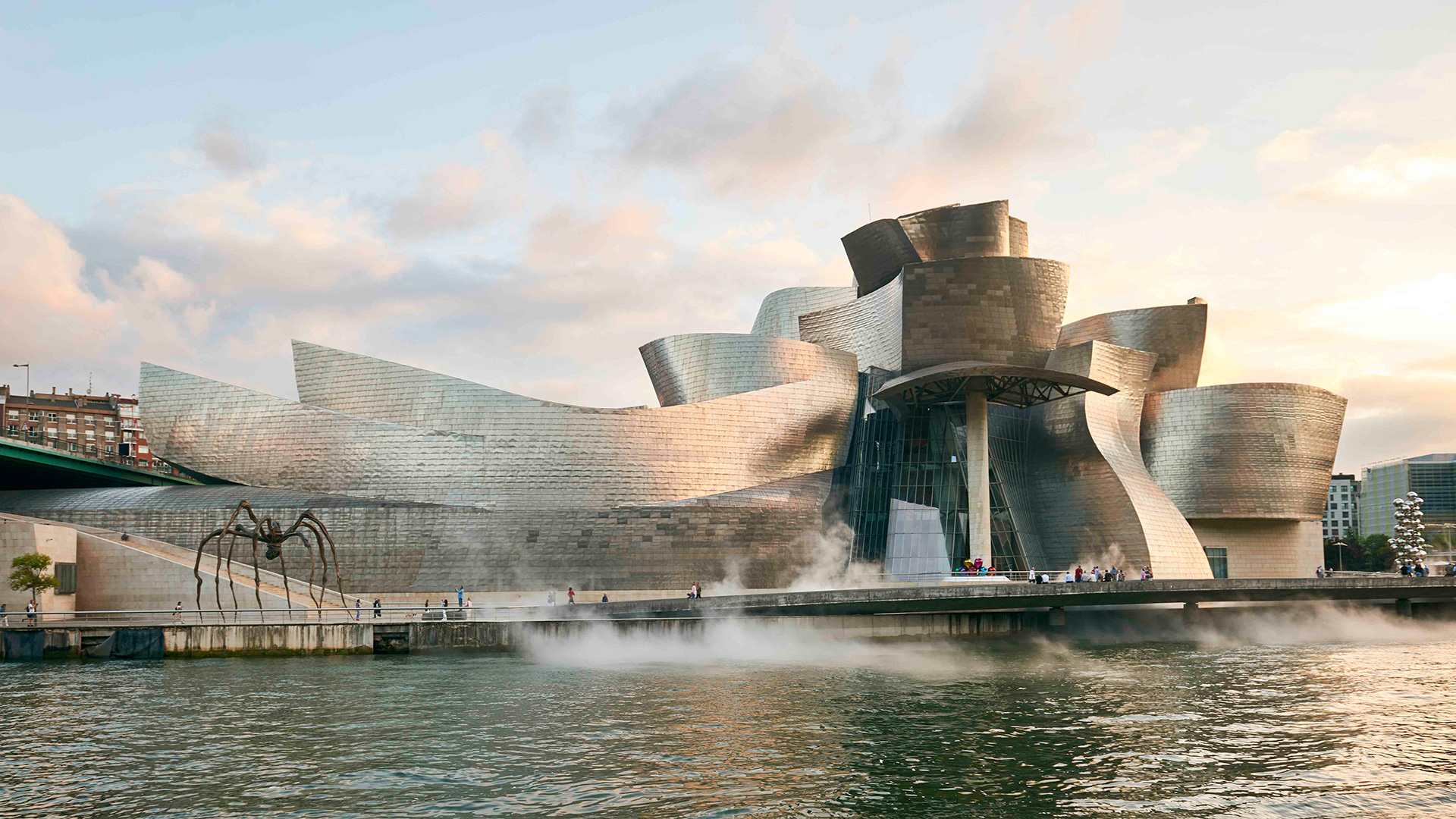 El Guggenheim se convierte en el primer gran museo en reabrir en España