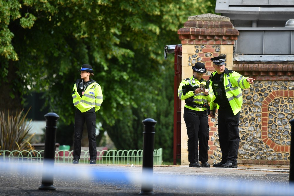 La Policía británica considera "terrorista" el ataque con cuchillo que dejó tres muertos