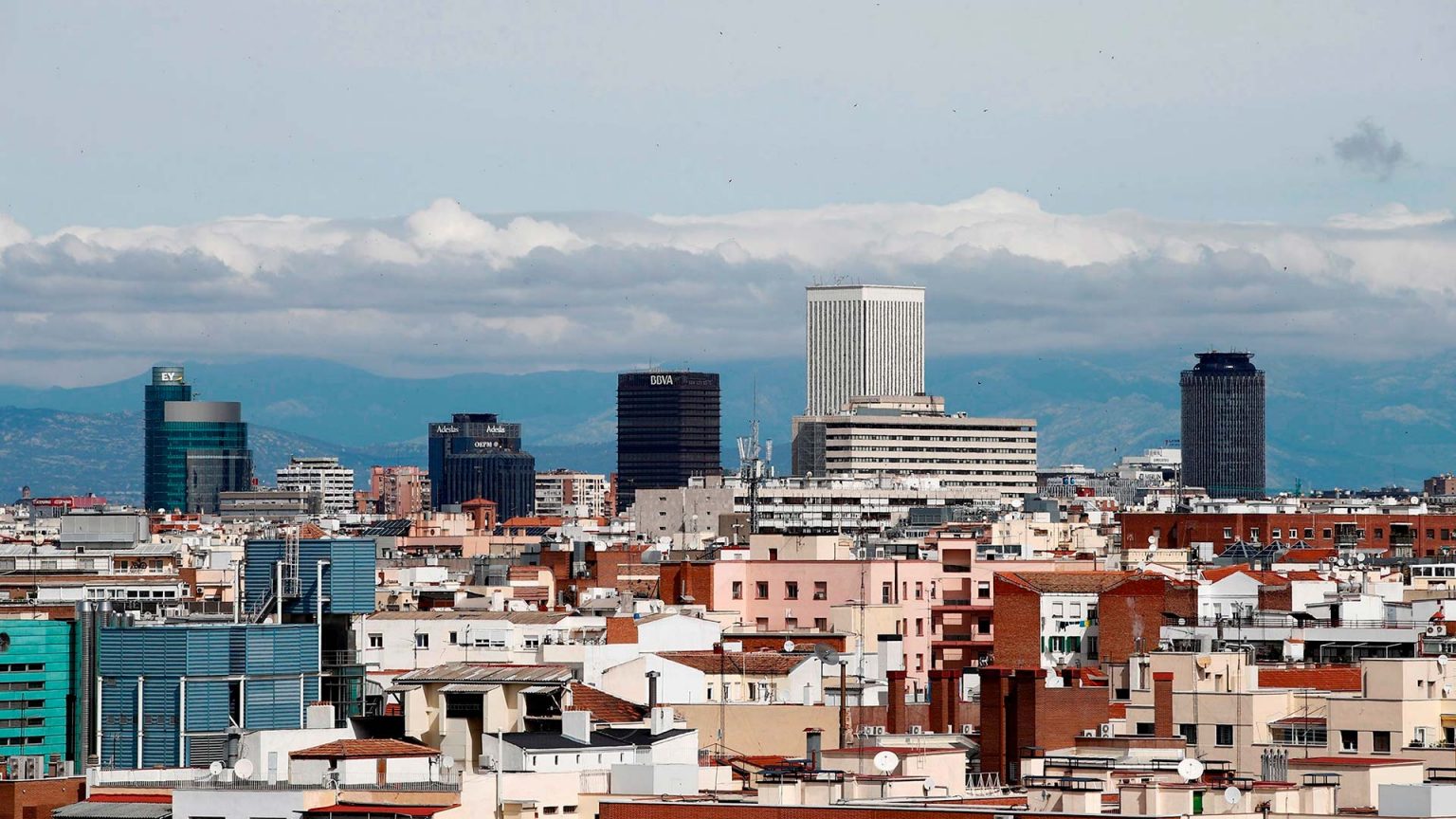 Las emisiones de CO2 caerán más del 10% en España en 2020