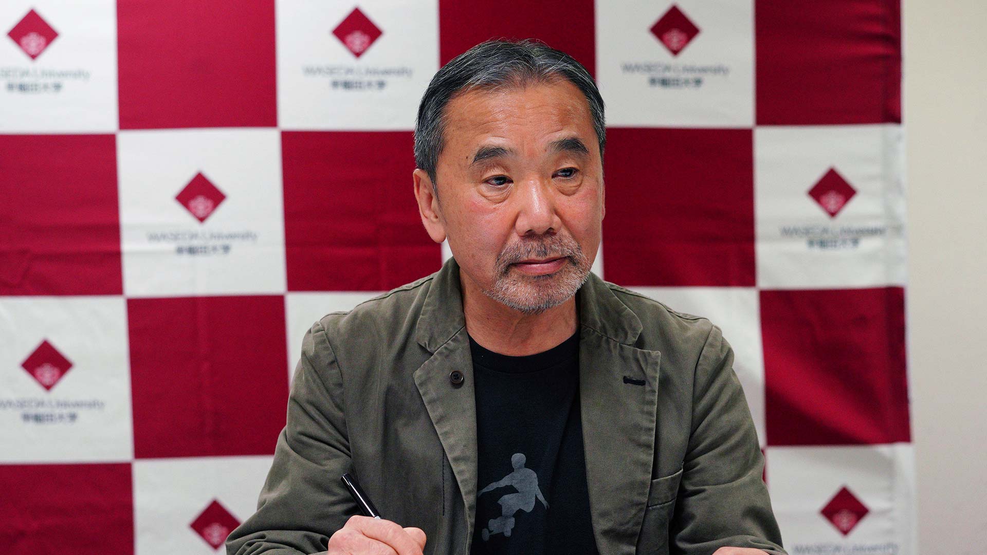 Murakami publicará nuevo libro en julio después de tres años