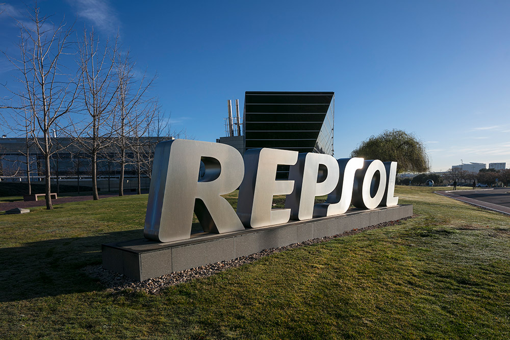 Repsol desarrollará en España dos grandes proyectos de reducción de emisiones