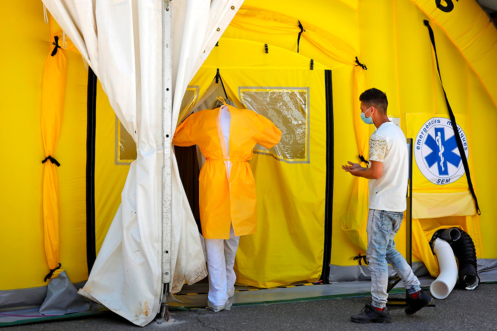 Cataluña registra casi 1.300 nuevos casos de coronavirus
