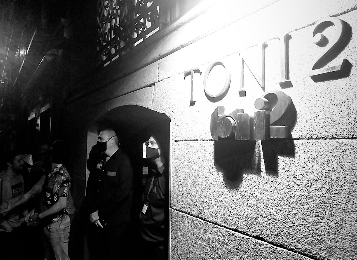 El Toni2 y la nueva normalidad: reabre el piano bar más famoso de Madrid