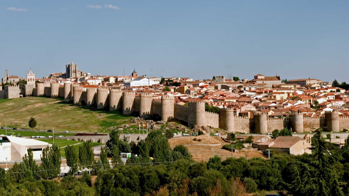 Entre Ávila y Sócrates