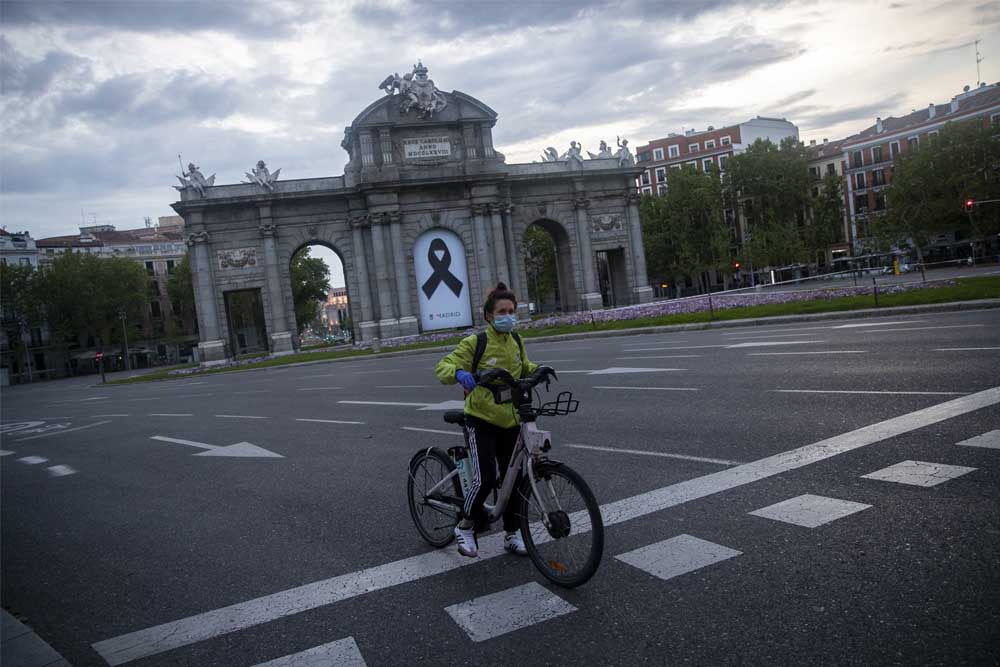 Madrid prevé una caída de ingresos de 1.000 millones en 2020 por el coronavirus