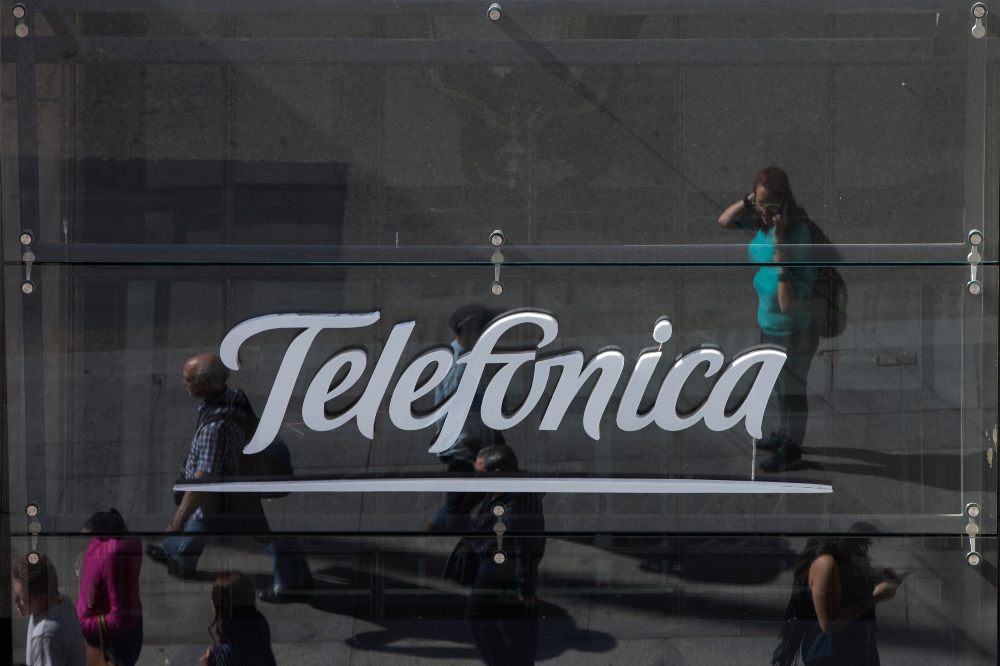Telefónica gana en el primer semestre de 2020 la mitad de lo que ganó en el de 2019