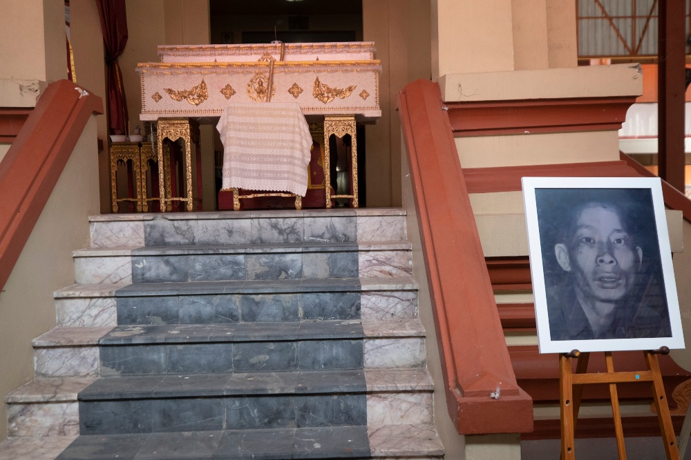 Un funeral para el caníbal de niños más famoso de Tailandia