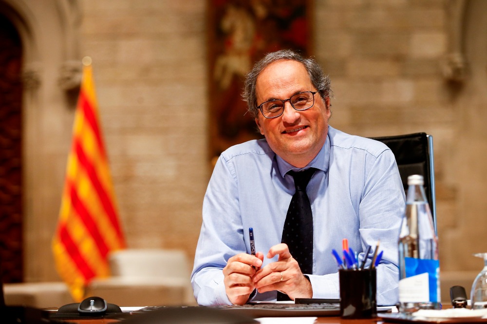 Cataluña prohíbe las reuniones de más de diez personas en el ámbito público y privado