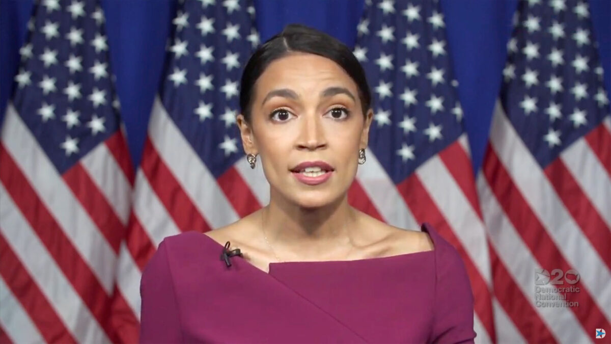 El discurso de Alexandra Ocasio-Cortez en defensa de la nominación de Bernie Sanders