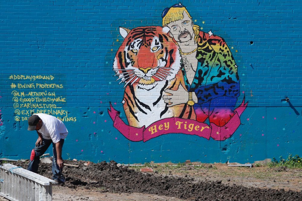 El zoo de ‘Tiger King’ cierra permanentemente al perder su licencia