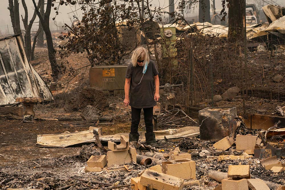 Decenas de desaparecidos en Oregón mientras los incendios devastan el oeste de EE.UU.