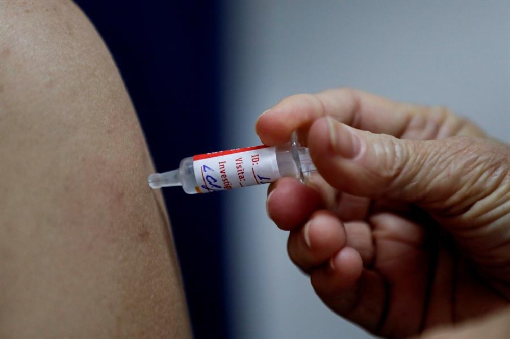 El 40% de los españoles rechaza ponerse la vacuna de COVID-19 en cuanto salga al mercado