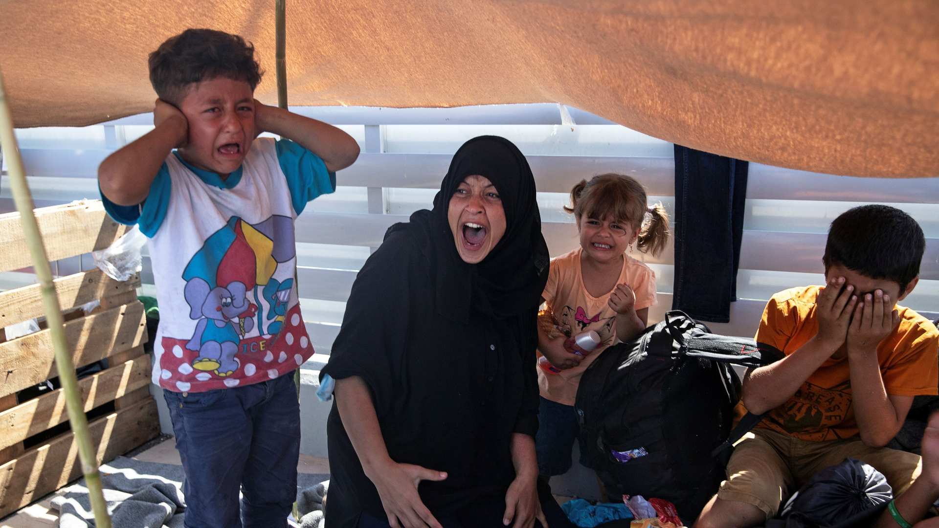 El futuro de los refugiados de Moria, un infierno al que solo le faltaban las llamas