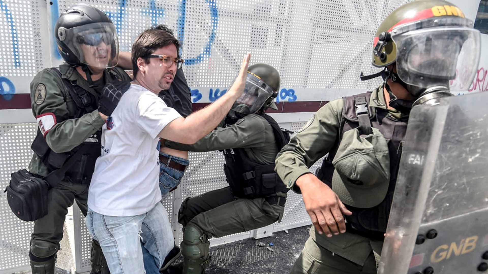 Freddy Guevara: «El rol de Podemos ha sido perjudicial para la democracia venezolana»