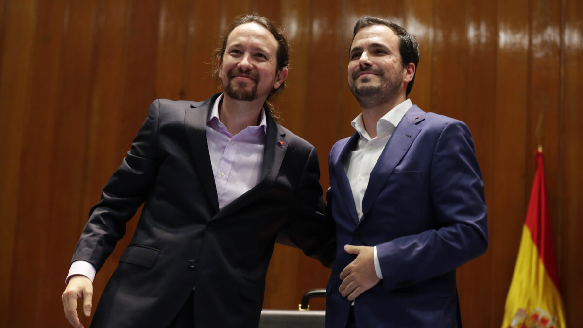 Garzón e Iglesias reprueban la llamada de Felipe VI al presidente del CGPJ