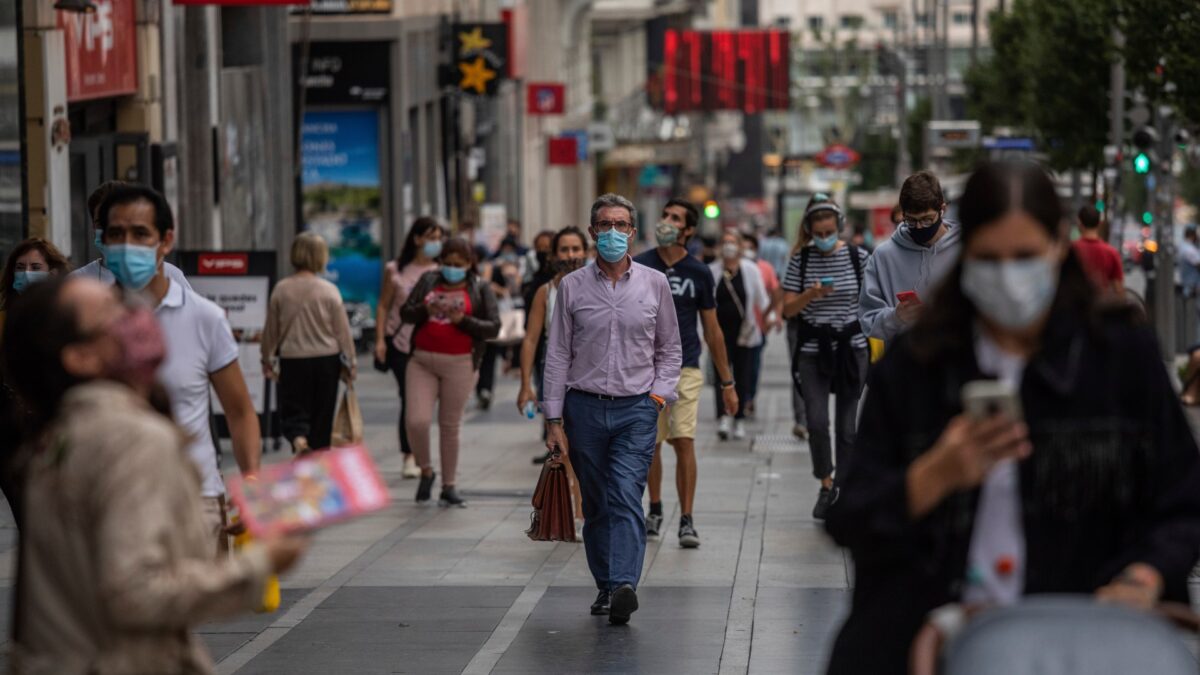 Las razones de la alta transmisión de COVID-19 en Madrid