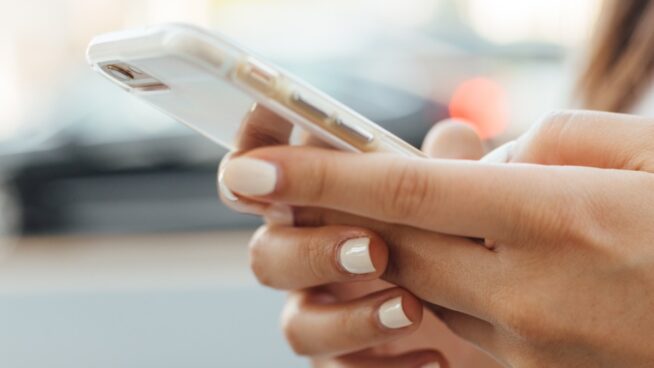 Los móviles no mienten: el confinamiento y el teletrabajo evitan contagios