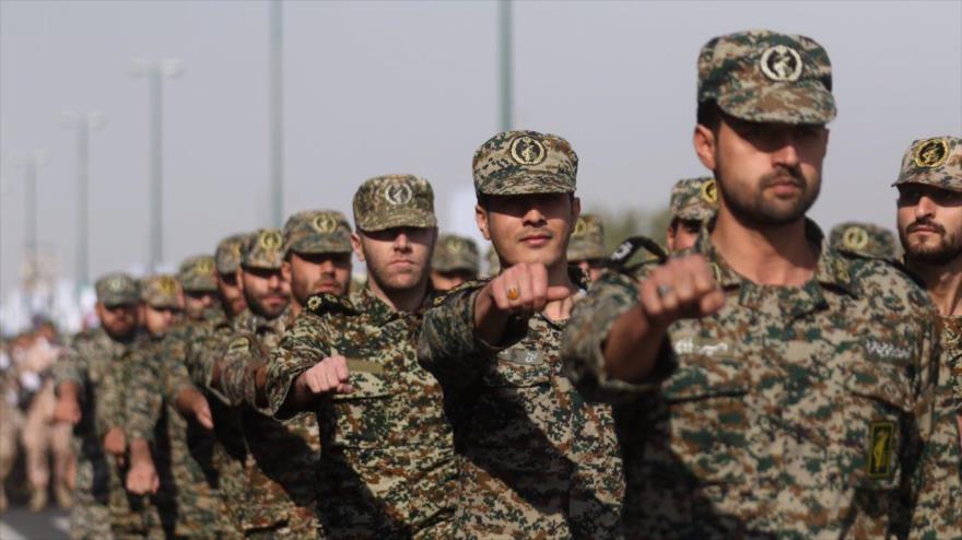 Irán intenta mediar en el conflicto de Nagorno Karabaj y refuerza su frontera