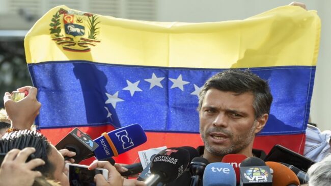 Leopoldo López califica de "dictadura" el Gobierno de Maduro